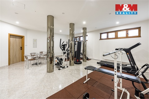 Pronájem bytu 1+1, 38 m² 10