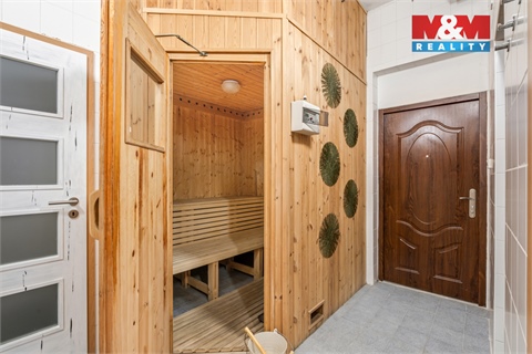 Pronájem bytu 1+1, 38 m² 14