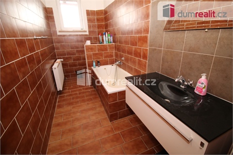 Pronájem bytu 4kk, 120 m² 12