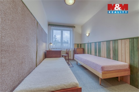 Prodej komerčního objektu, 324 m² - 24