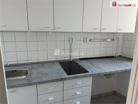 Pronájem bytu 1kk, 23 m² - 14