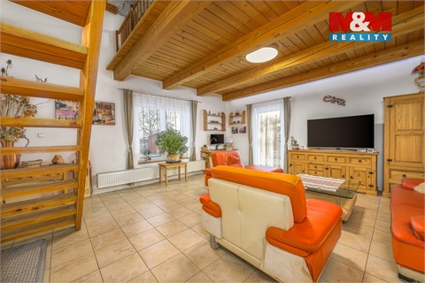 Prodej rodinného domu, 186 m² - 2