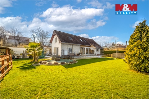 Prodej rodinného domu, 186 m² - 2