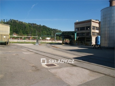 Pronájem skladu / haly, 330 m² - 2