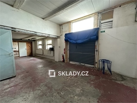 Pronájem skladu / haly, 635 m² 2