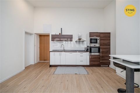 Pronájem bytu 2kk, 84 m² - 2