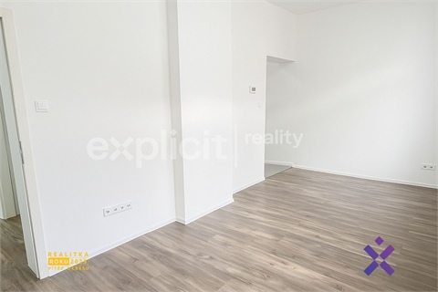 Pronájem bytu 2kk, 42 m² - 0