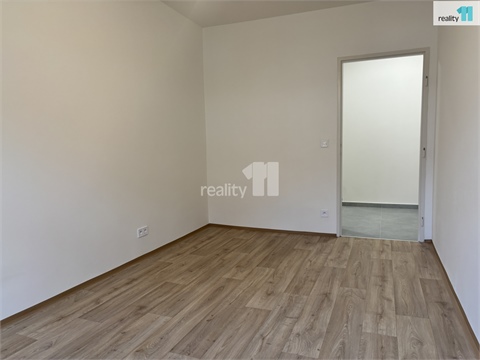 Pronájem bytu 3kk, 75 m² - 4