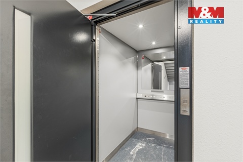 Prodej bytu 3kk, 67 m² - 20