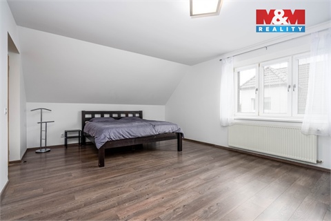 Prodej rodinného domu, 150 m² - 12