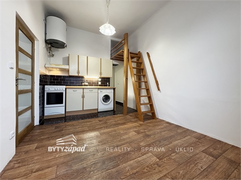 Pronájem bytu 2kk, 35 m² 0