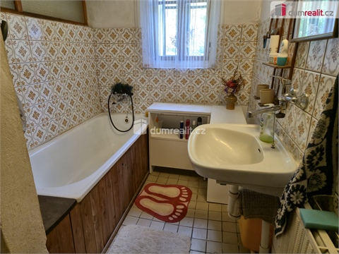 Prodej rodinného domu, 100 m² 24