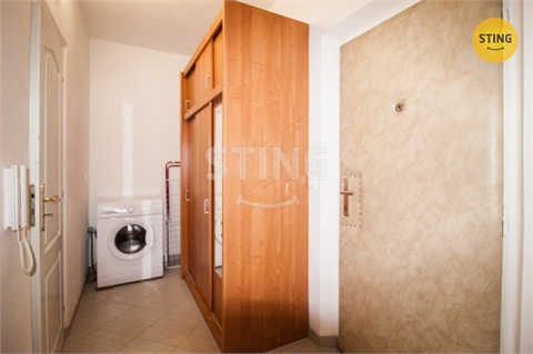 Pronájem bytu 1+1, 36 m² 2