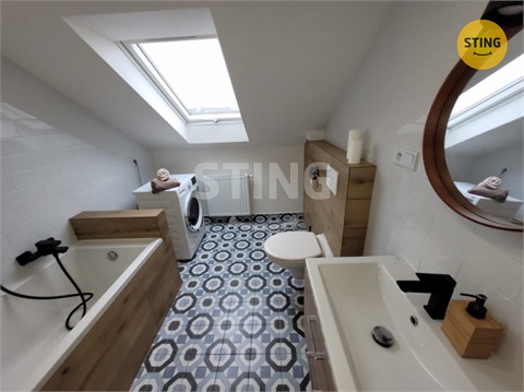 Pronájem bytu 2kk, 77 m² 14