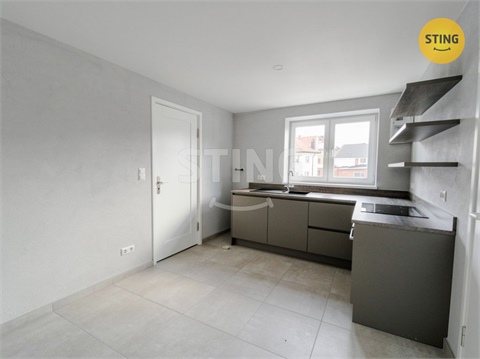 Prodej rodinného domu, 215 m² 28