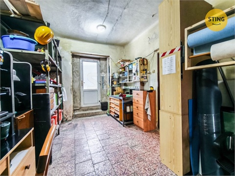 Prodej rodinného domu, 298 m² - 28