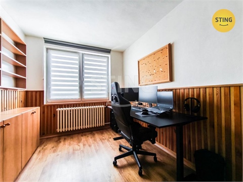 Prodej rodinného domu, 298 m² - 14