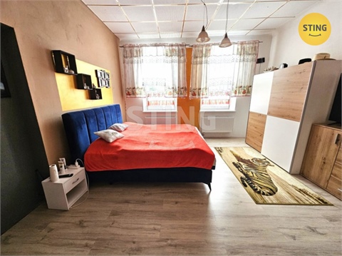 Prodej rodinného domu, 260 m² - 2