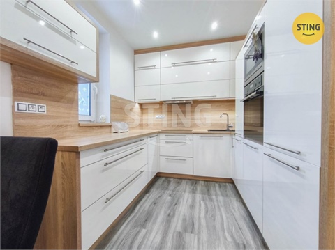 Prodej bytu 3kk, 70 m² - 0