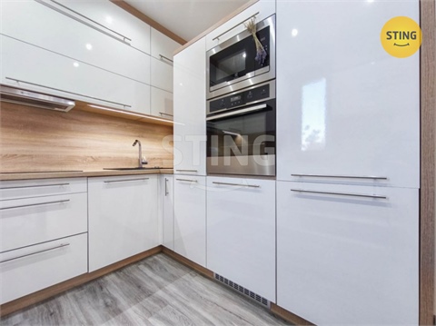 Prodej bytu 3kk, 70 m² 22