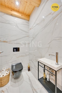 Prodej rodinného domu, 200 m² - 8