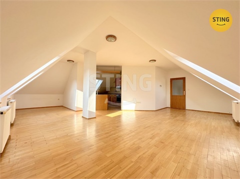 Prodej bytu 3kk, 95 m² 0