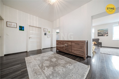 Prodej bytu 3kk, 120 m² 12