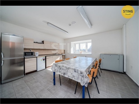 Pronájem skladu / haly, 500 m² - 2