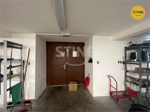 Pronájem skladu / haly, 750 m² 8