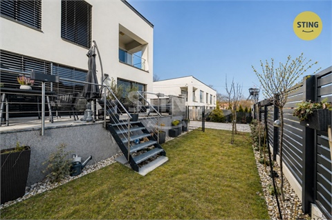 Prodej bytu 3kk, 81 m² - 0