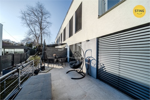 Prodej bytu 3kk, 81 m² - 22