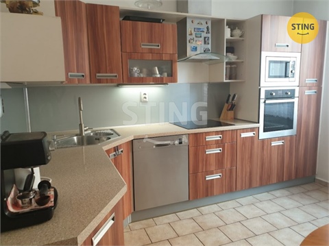 Pronájem bytu 3+1, 77 m² - 2