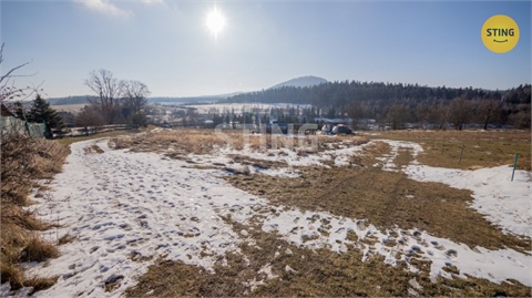 Prodej stavebního pozemku, 1 320 m² 8