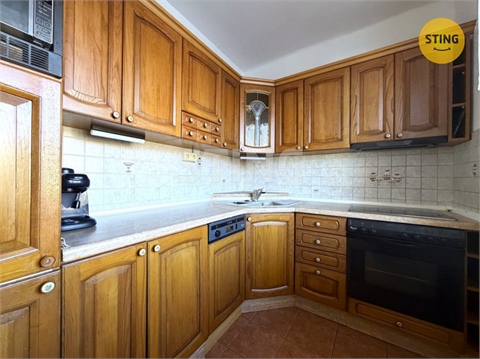 Pronájem bytu 3+1, 84 m² 0