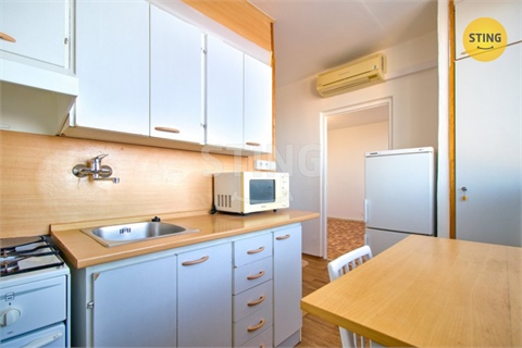 Pronájem bytu 1+1, 31 m² - 0