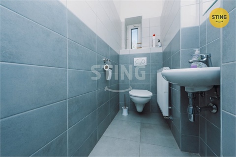 Prodej komerčního objektu, 880 m² 8