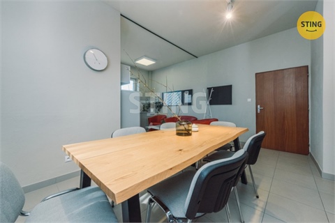 Prodej komerčního objektu, 880 m² 4