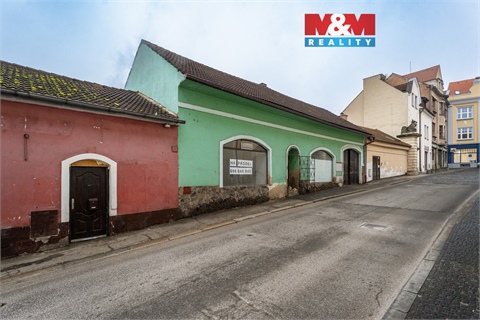 Prodej komerčního objektu, 300 m² 0