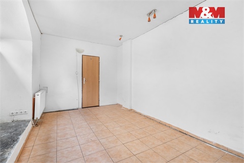 Prodej komerčního objektu, 300 m² - 10