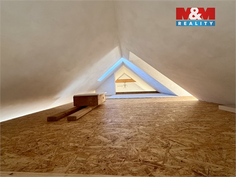 Prodej rodinného domu, 180 m² - 26