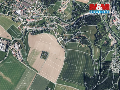 Prodej stavebního pozemku, 2 348 m² 2