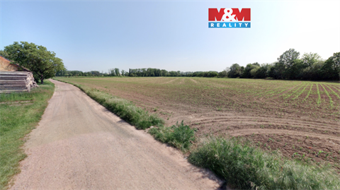 Prodej stavebního pozemku, 1 194 m² 0