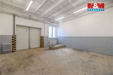 Pronájem výrobního objektu, 1 056 m² 28
