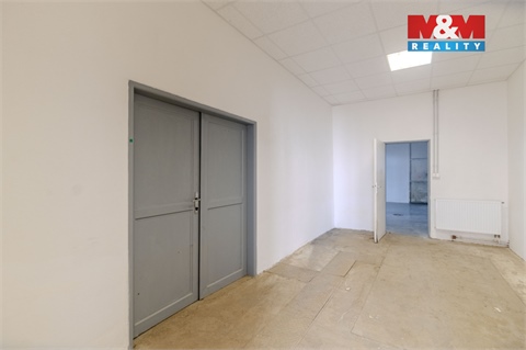 Pronájem výrobního objektu, 1 056 m² 10