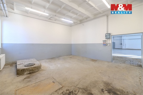 Pronájem výrobního objektu, 1 056 m² - 16