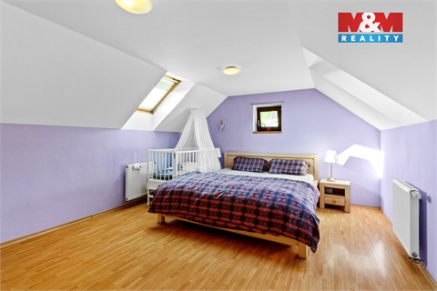 Prodej rodinného domu, 323 m² - 4