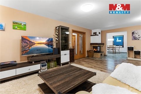 Prodej rodinného domu, 323 m² 14