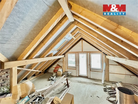 Prodej rodinného domu, 120 m² - 24