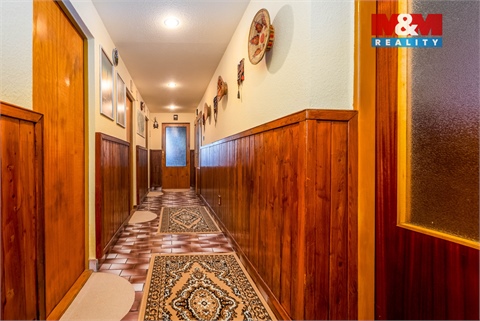 Prodej rodinného domu, 362 m² 14