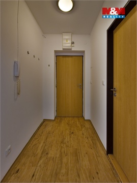 Pronájem bytu 1+1, 39 m² 4